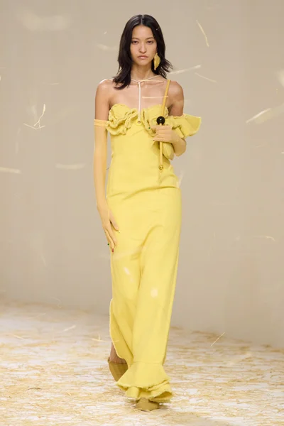 Look 7